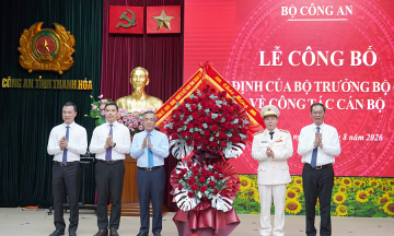 Deputy director Hoang Quoc Viet appointed director of Thanh Hoa provincial police