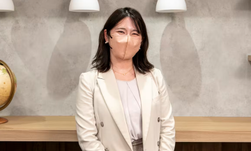 Tokyo woman becomes USD millionaire through stock trading during maternity leave