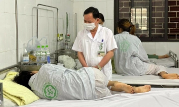 High school student develops anxiety disorder due to academic pressure