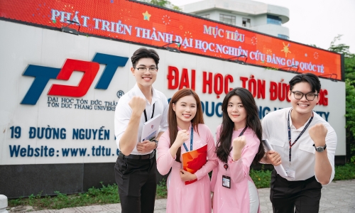 Ton Duc Thang University's two types of benchmark scores