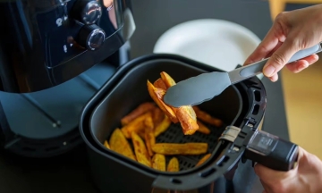 Common air fryer mistakes result in unevenly cooked food
