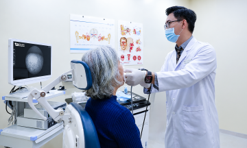 Tongue ulcer leads to precancerous discovery