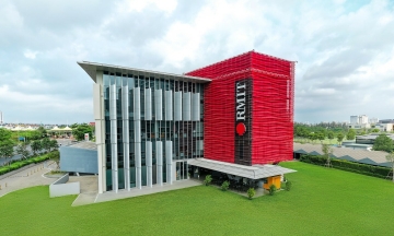 First foreign university to open a branch in Vietnam