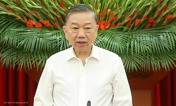 Thoroughly revise content causing issues in Party Charter