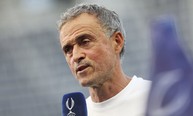 Enrique dreams of a Champions League hat-trick with PSG