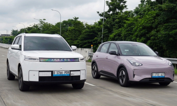 Electric vehicles become cheaper than hybrids for the first time, driven by Chinese car surge