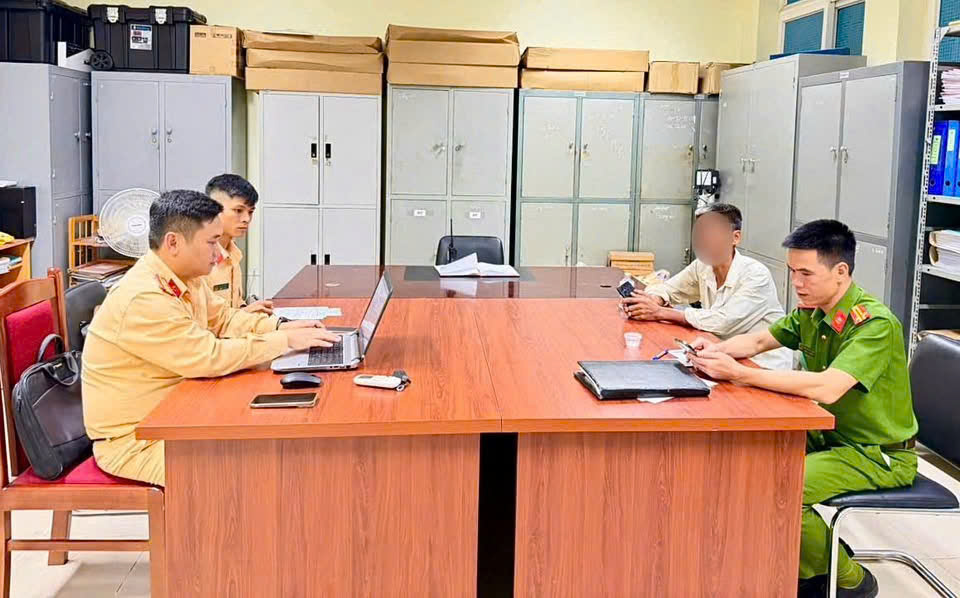 Car owner fined 474 million VND for 96 traffic violations