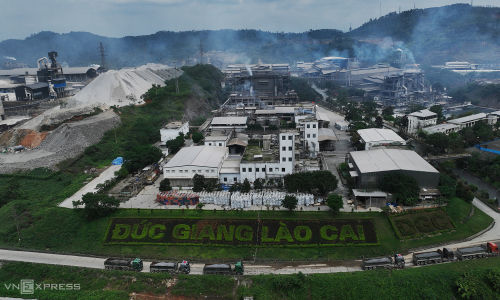 Duc Giang Chemicals chairman: DGC shares significantly undervalued