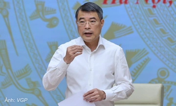 Prime minister urges banks to substantially reduce lending interest rates