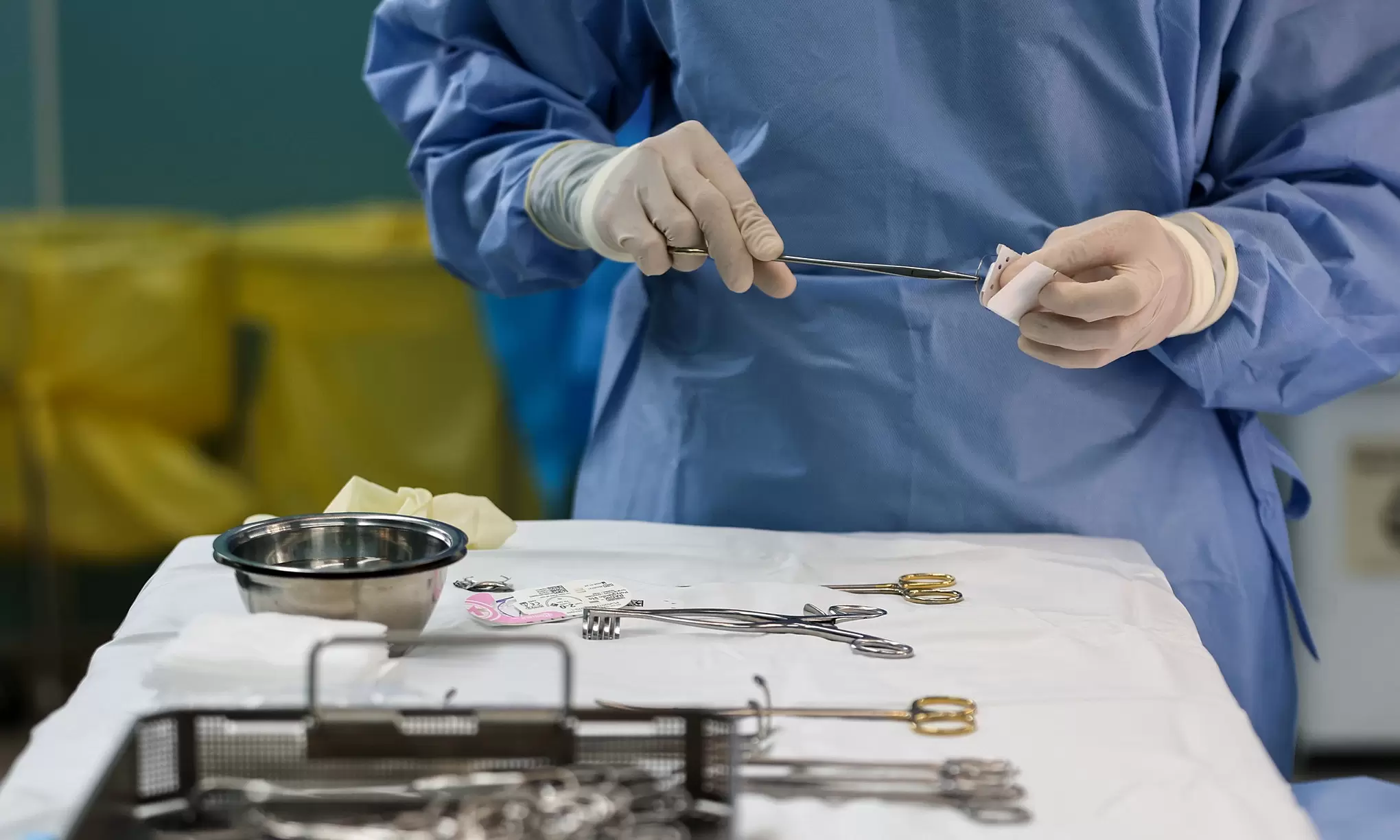 Over 200 worms found in girl's intestine
