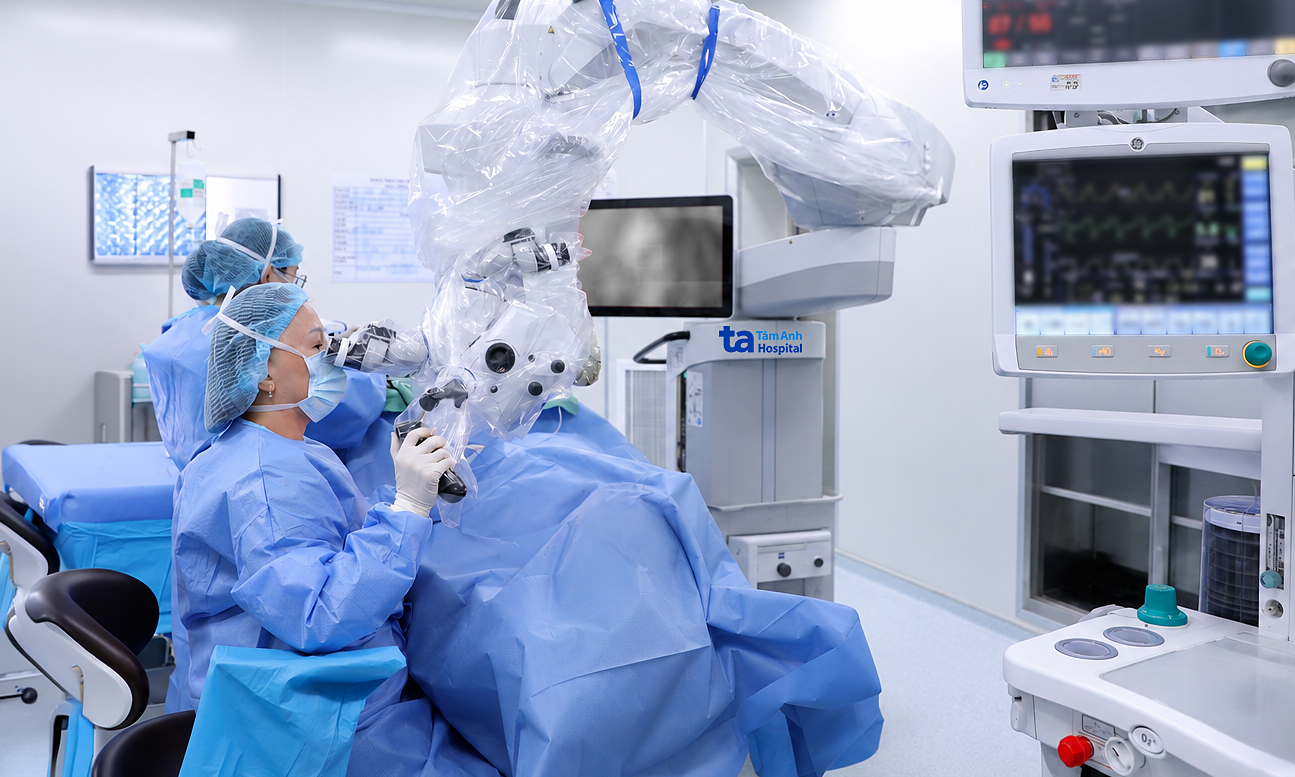 Suspected cancer revealed to be benign parotid gland tumor
