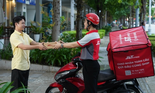 Vietnamese handcrafted products reach more customers thanks to e-logistics