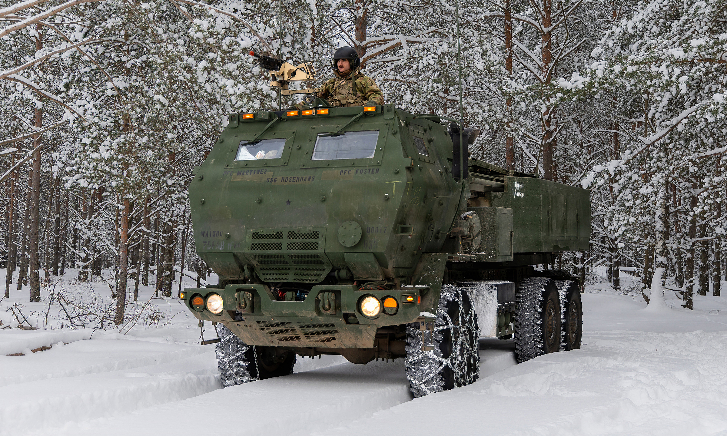 US seeks affordable 1,000 km range missiles for HIMARS