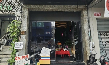 Korean restaurant owner beaten to death by compatriots with laughing gas cylinder