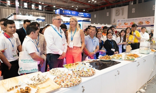 Vietfish 2026 gathers 335 businesses from 17 countries