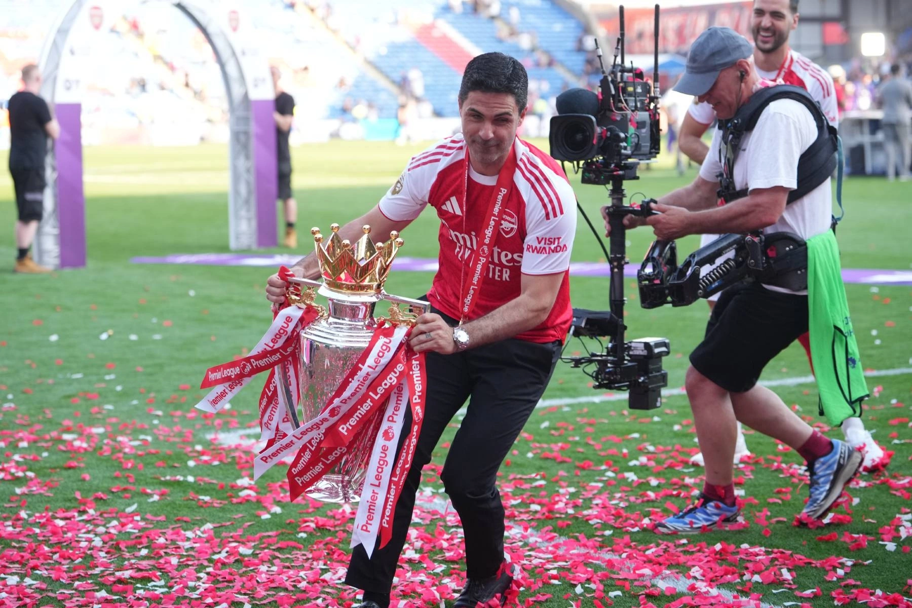 Arteta surprised by spending power of premier league rivals