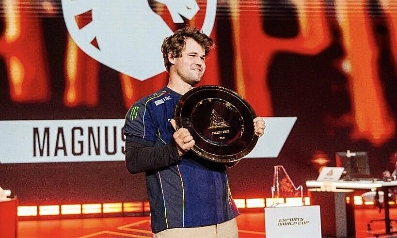 Carlsen plays like a machine, wins esports world cup 2026
