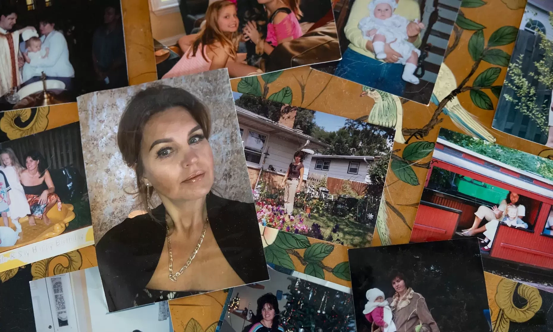 Green card holder detained by ICE for minor theft from 10 years ago