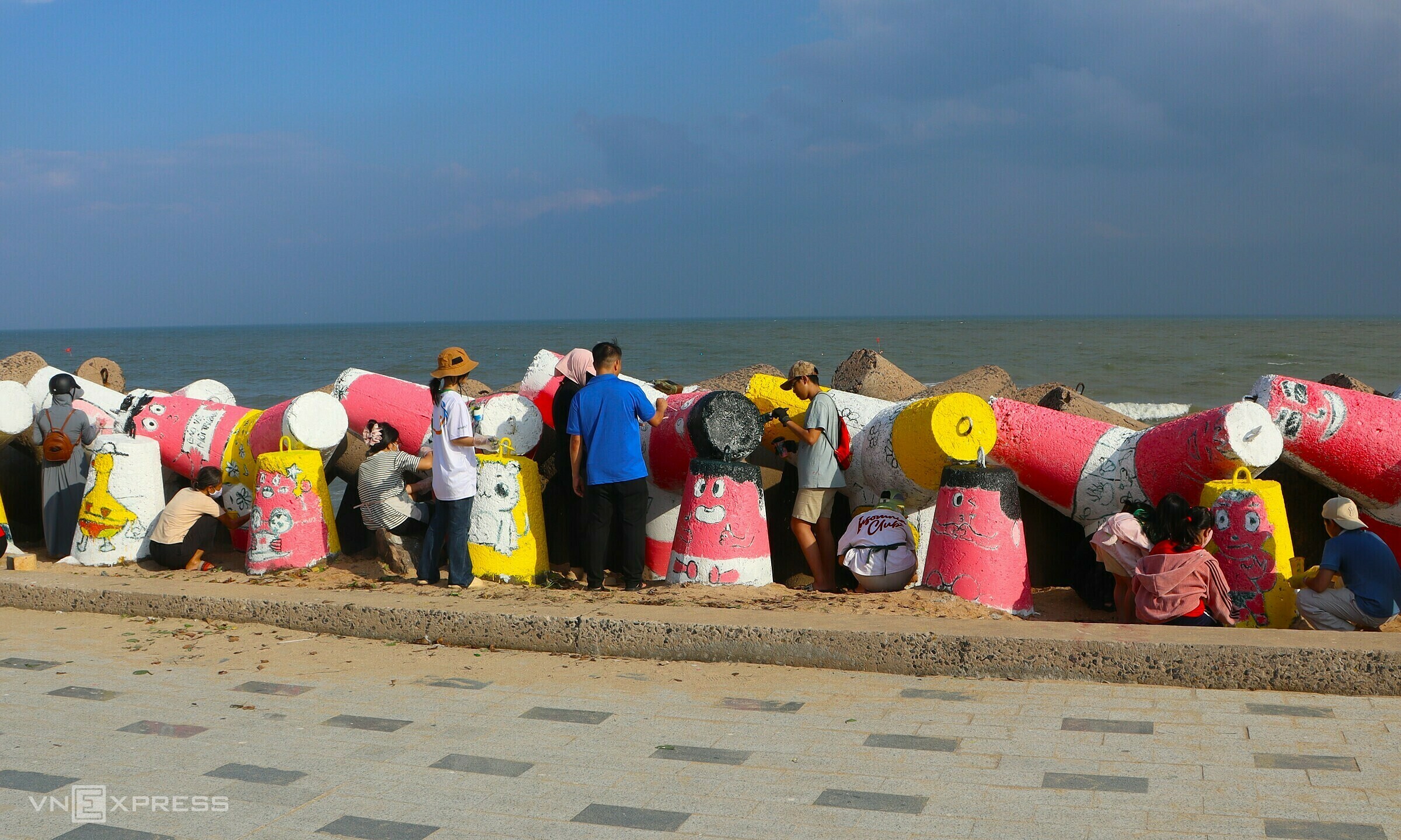 Phan Thiet seawall gets a makeover