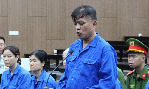 Defendant testifies to regular cash payments for meetings with former deputy minister Hoan