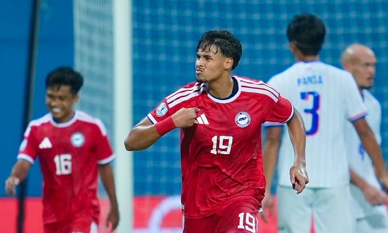Singapore striker: 'If we don't believe we can beat Thailand, we might as well stay home'