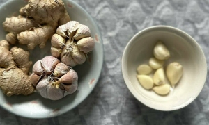 What happens to your kidneys when you eat garlic?