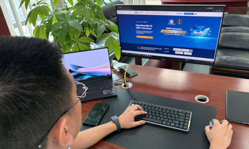 VNPT simplifies electronic labor contract process