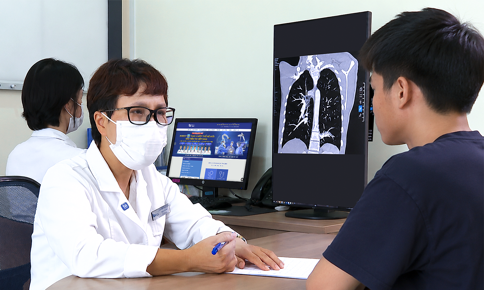 Congenital malformation occupies half of a 17-year-old's lung