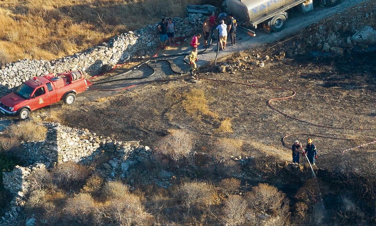 Honeymooners die in helicopter crash
