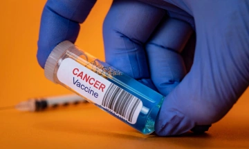 Personalized mRNA vaccine helps reduce skin cancer recurrence