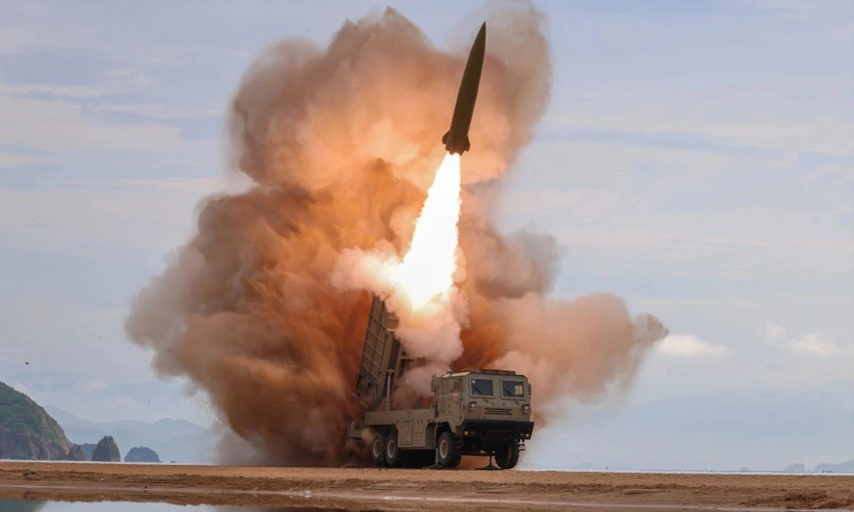 North Korea launches 10 ballistic missiles amidst US-South Korea drills