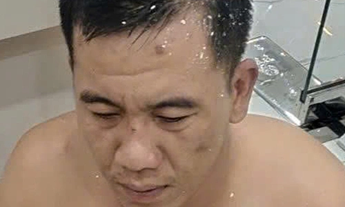 Apprehended while stealing 80 taels of gold