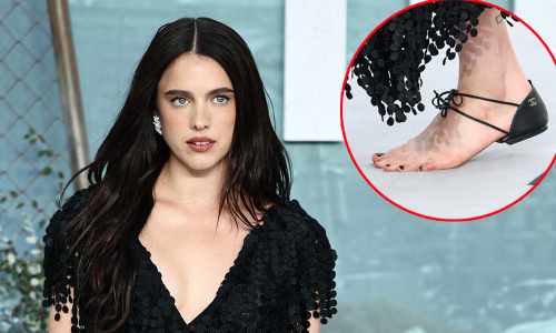 Hollywood starlet steps out in heel-only shoe trend