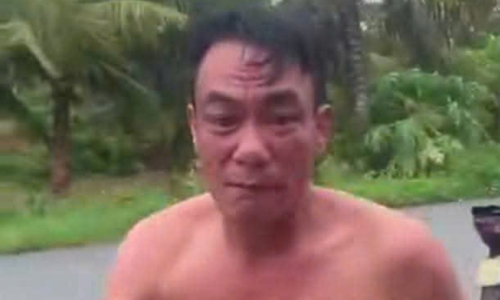 Man who blocked car and assaulted driver with helmet summoned