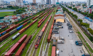 Why the entire Lao Cai - Hanoi - Hai Phong railway line has not been electrified