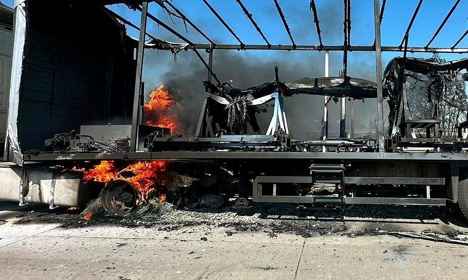 Iskander-M missiles strike multiple targets in Kiev