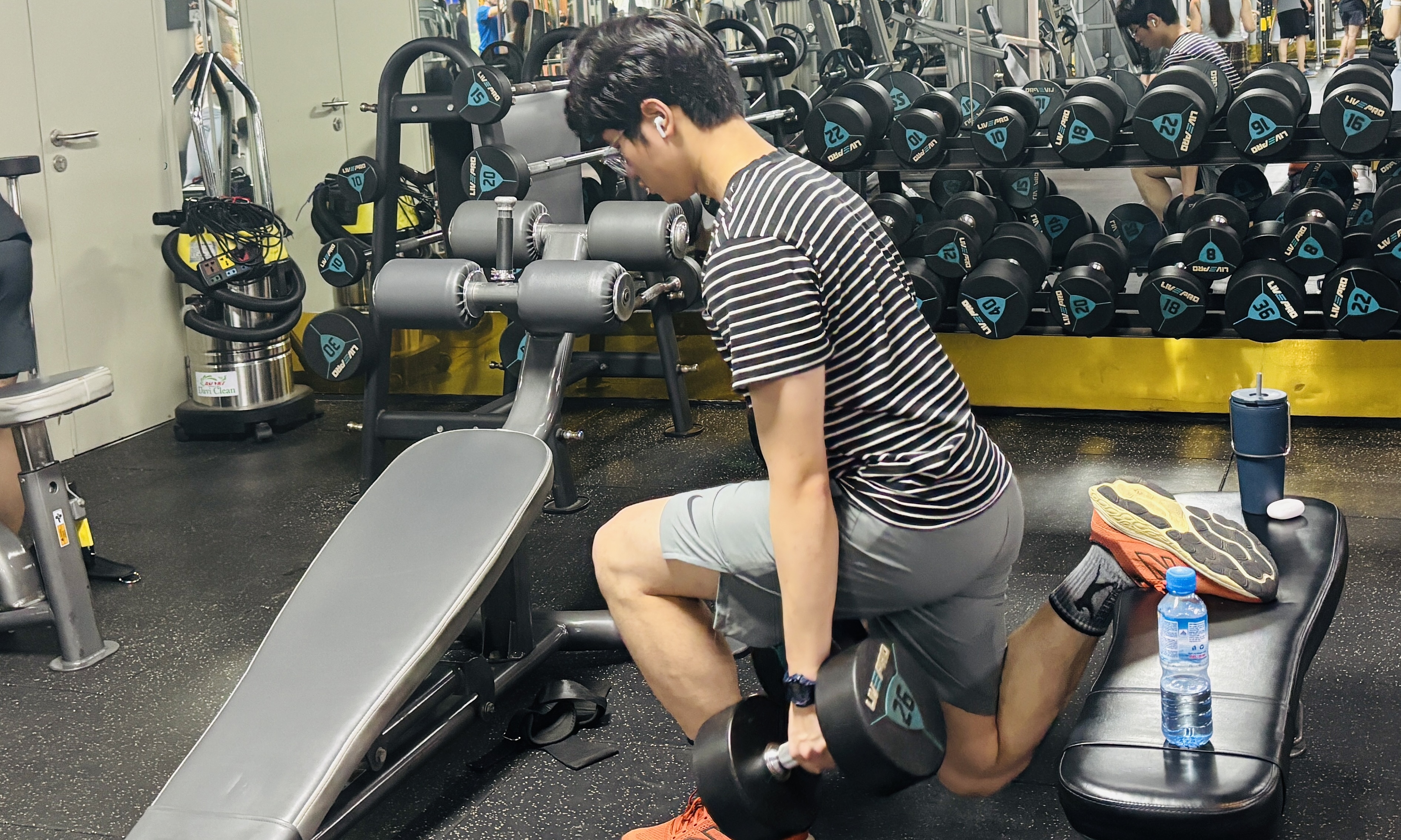Exercise tips from age 40 for strong bones and reduced muscle loss