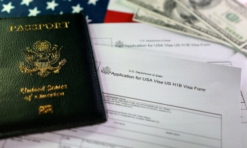 US seeks to collect over 100,000 USD fee for H-1B visas