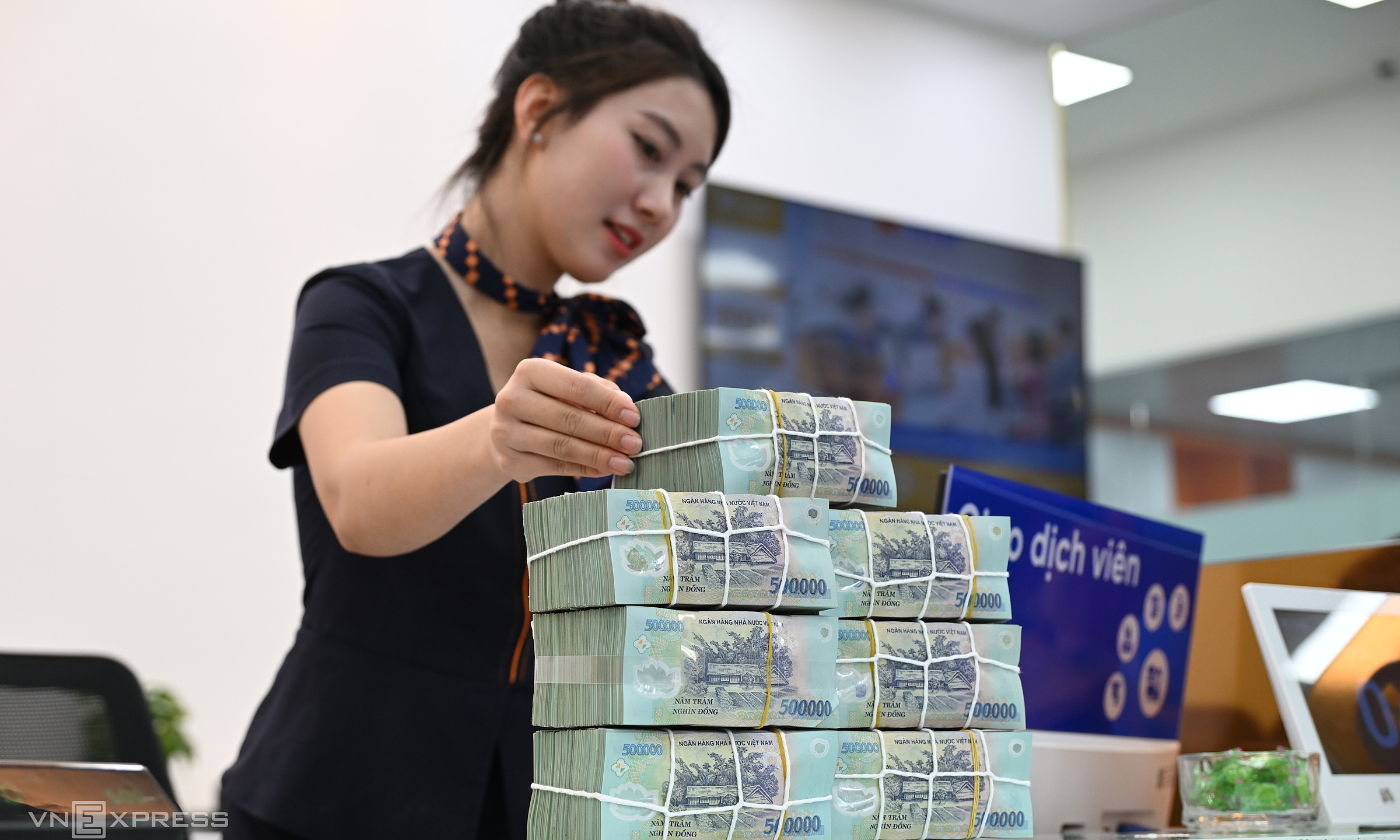 Companies with billions in cash