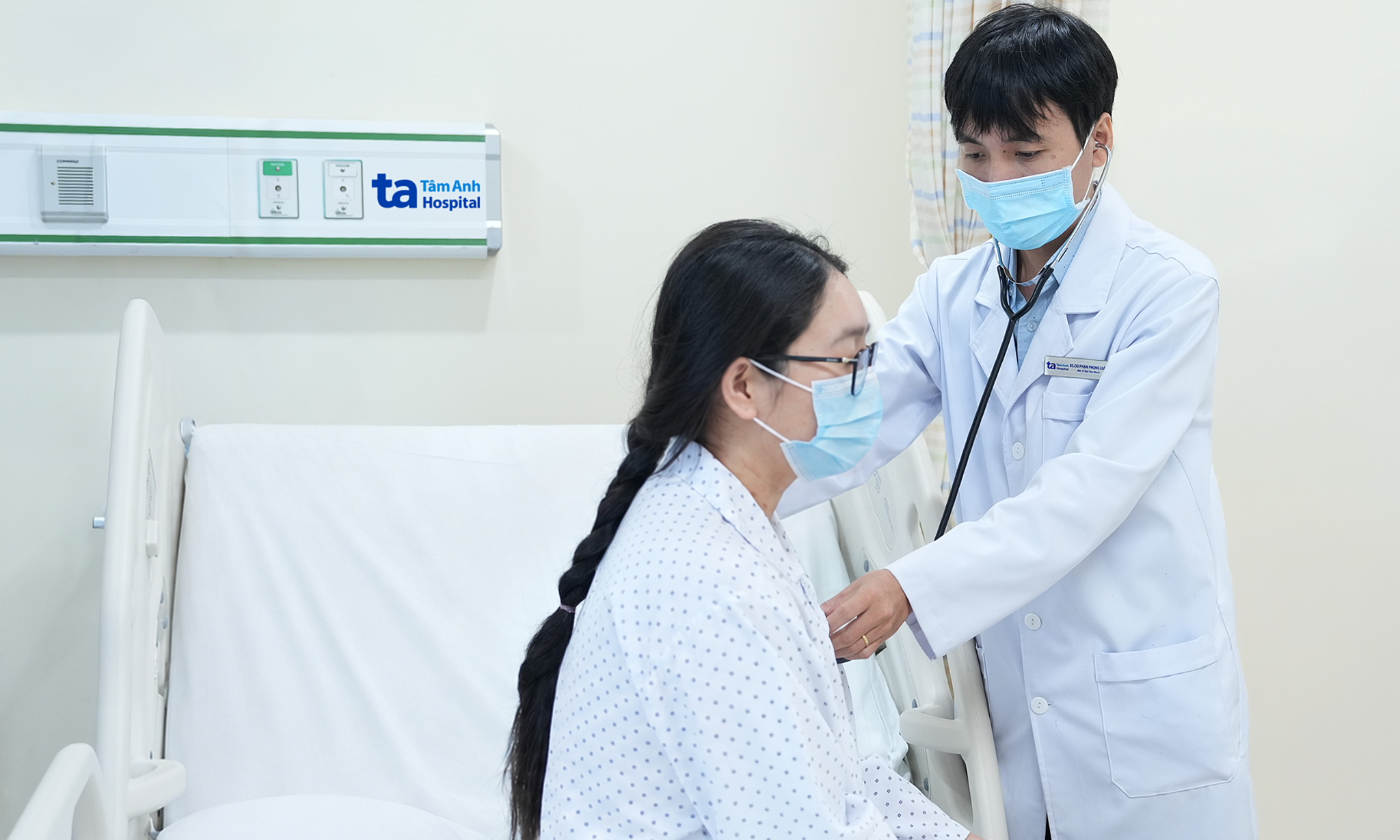 Ovarian tumor surgery for young woman with pulmonary hypertension