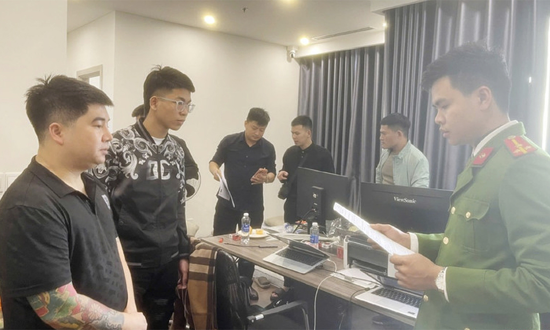 51 individuals arrested in 4,000 billion VND invoice trading case