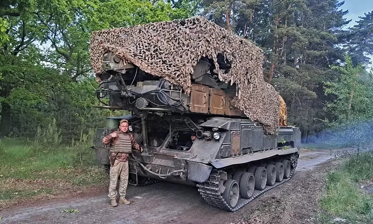 Ukraine's air defense, fighter jets 'missile-starved'