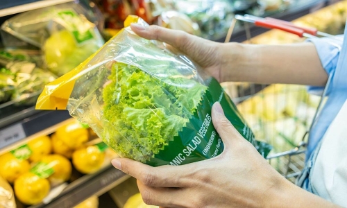 Over 15,000 americans infected with parasites from lettuce