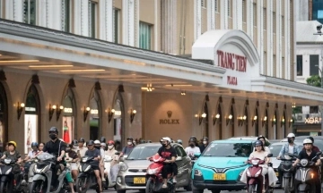 Motorcycles meeting Euro 4 emissions standards allowed into low emission zones?