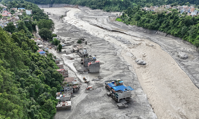 Nepal flash floods death toll nears 360