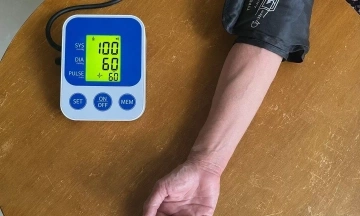 Simple measures to help prevent low blood pressure