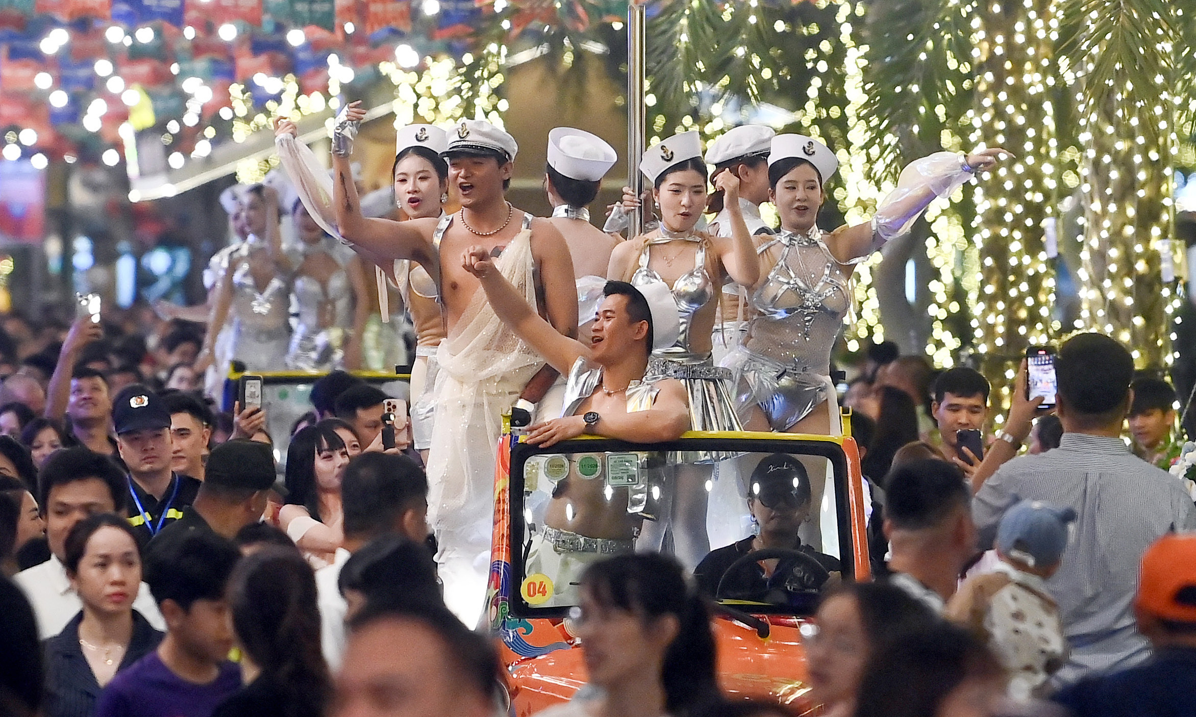 Vietnamese travelers favor Ha Long, Phu Quoc for National Day holiday