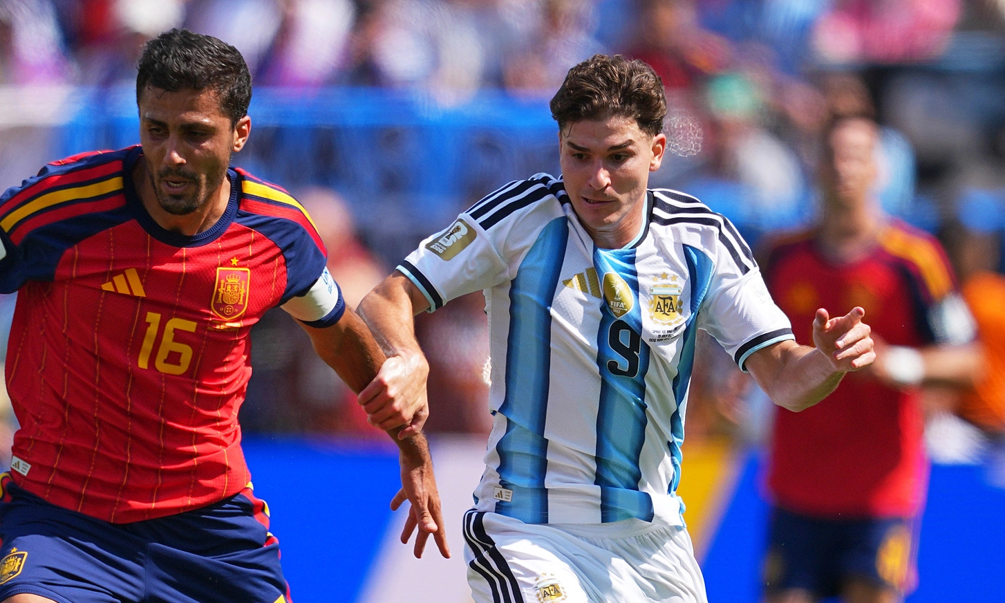 Alvarez depressed amid Barcelona transfer demand