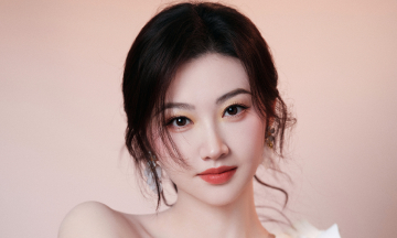 Billionaire sues Jing Tian for return of betrothal gift