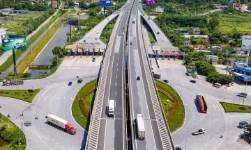 Cau Gie - Ninh Binh expressway may implement counterflow for national holiday traffic